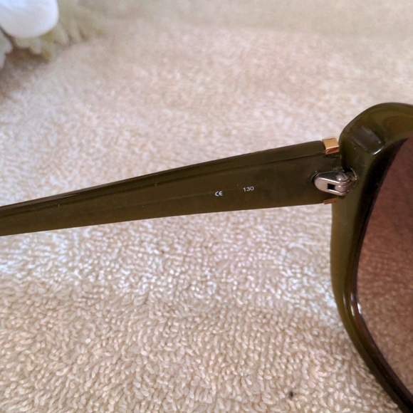 Michael Kors Oversized Sunglasses - Picture 4 of 9
